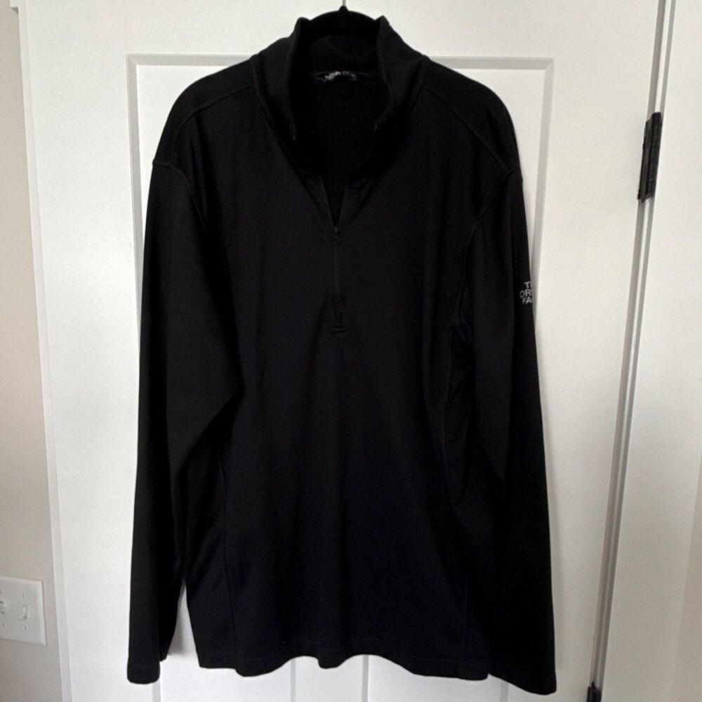 The North Face Men's XL Black 1/4 Zip Mock Neck Pullover 100% Polyester
